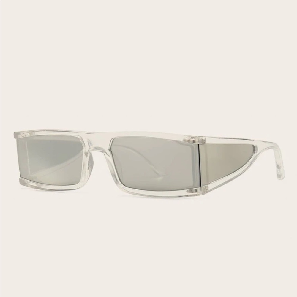 Clear “Metropolitan Fashion” Sunglasses